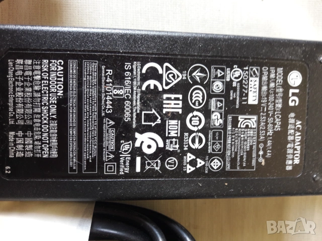 Зарядно LG LCAP45 19V 2.53A , снимка 2 - Части и Платки - 55073058
