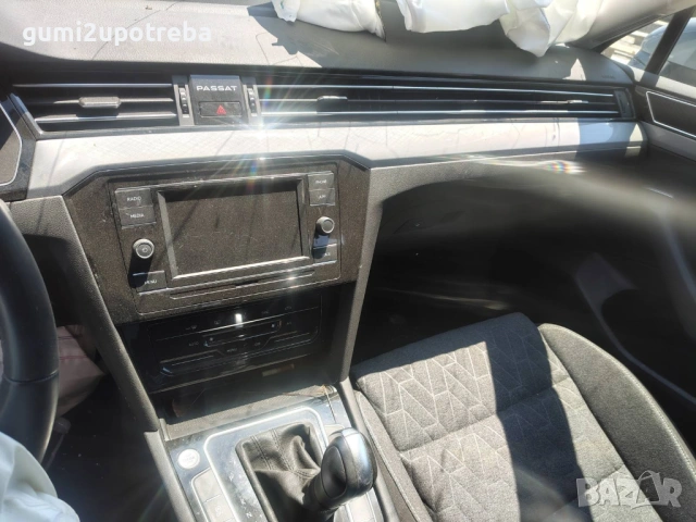 Продавам на Части Volkswagen Passat B9 1.5 eTSI 150кс 2024г Бензин Комби Автомат, снимка 10 - Автомобили и джипове - 54804491