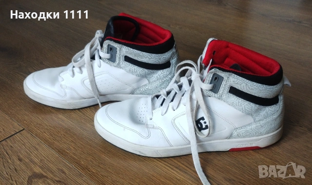 Почти нови кецове сникърски маратонки DC Shoes, скейтърски, номер 43, перфектни, снимка 3 - Маратонки - 54511088