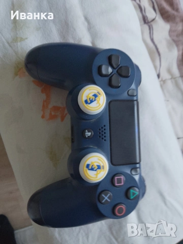 Продавам Ps4 про