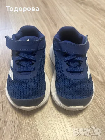 Детски маратонки Adidas 23 номер, снимка 6 - Детски маратонки - 55569285