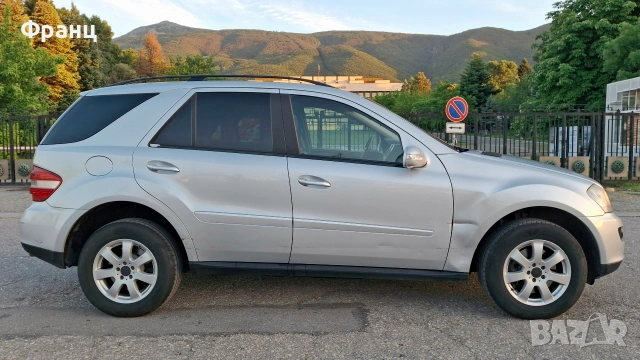 Mercedes-Benz ML 280 CDI 4-MATIC, снимка 7 - Автомобили и джипове - 54959041