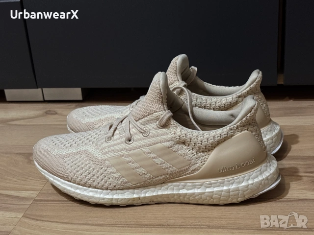 Дамски маратонки Adidas UltraBoost Размер 40, снимка 2 - Маратонки - 54392155