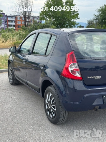 Dacia Sandero 1.2i 75кс, снимка 5 - Автомобили и джипове - 55038005