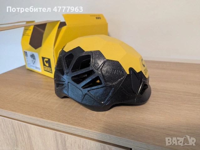 чисто нова Grivel Mutant катерачна каска, снимка 6 - Спортна екипировка - 53979206