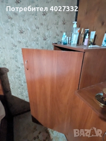 Шкаф – запазен