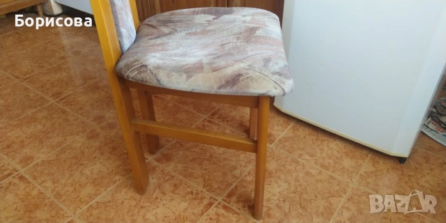 Кухненски столове от полирано масивно дърво, снимка 4 - Столове - 54725005