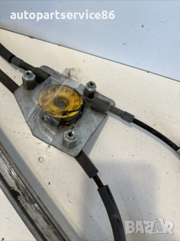 Механизъм за предно ляво стъкло за Hyundai I30 (2010) , снимка 2 - Части - 54428621