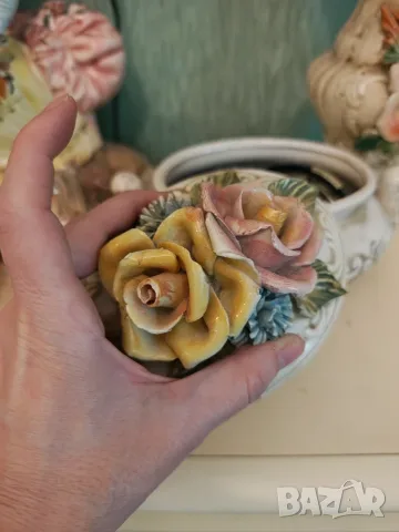 Capodimonte  порцеланов комплект стара ръчна изработка , снимка 9 - Декорация за дома - 55303678