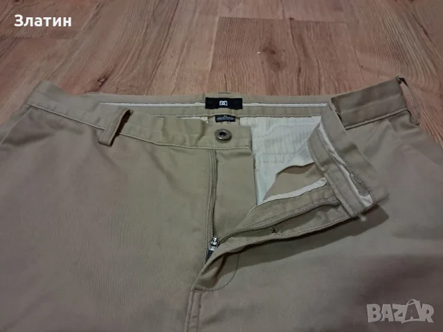 DC shoes панталони (размер31), снимка 4 - Къси панталони - 55426917