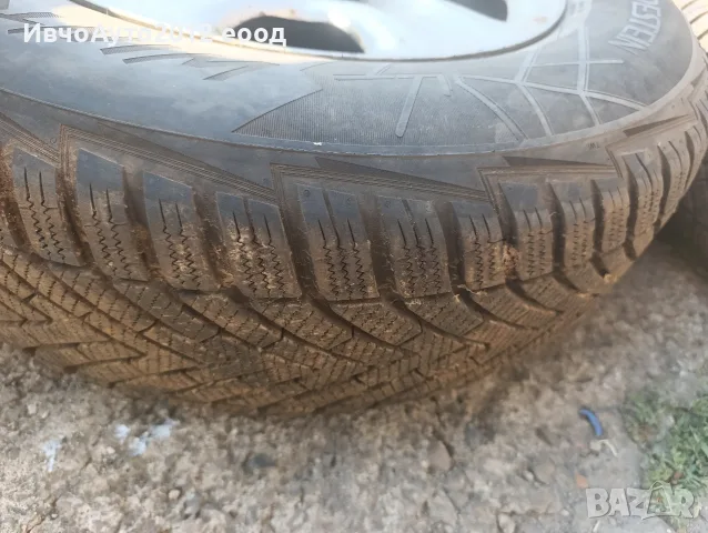 Комплект зимни гуми с джанти Suzuki grand Vitara , снимка 5 - Гуми и джанти - 55577495