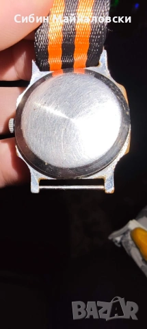 Изключително запазен съветски мъжки часовник ЗиМ с чисто нова НАТО каишка — €45, снимка 2 - Мъжки - 54021836