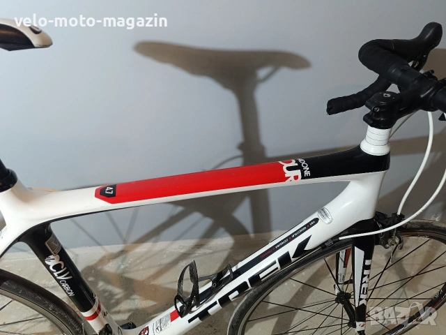 Продавам шосеен карбонов велосипед Trek Madone 4.7 (Размер 56 cm), снимка 4 - Велосипеди - 54672039