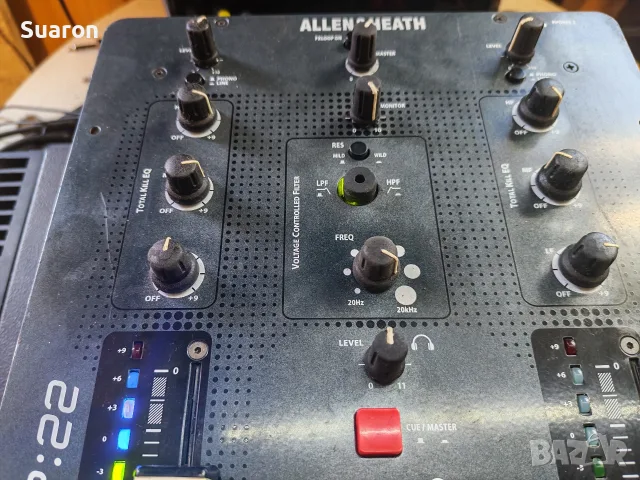 Пулт миксер ,, ALLEN HEATH XONE:22", снимка 6 - Ресийвъри, усилватели, смесителни пултове - 55594781