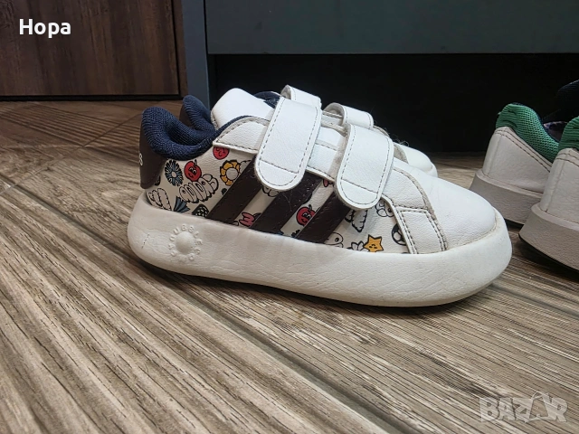 Детски маратонки ADIDAS , снимка 2 - Детски маратонки - 54916052