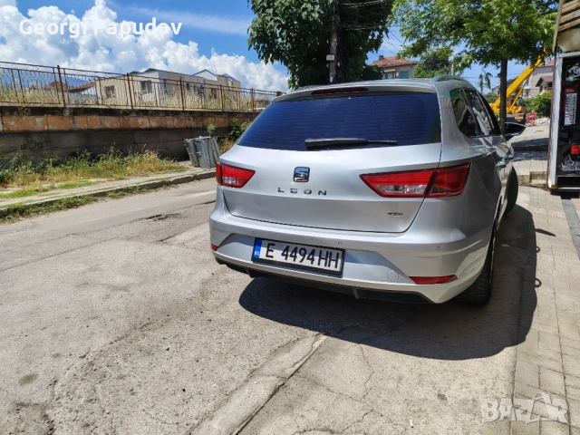 Seat Leon ST 1.6tdi, снимка 4 - Автомобили и джипове - 54936784