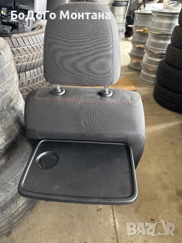 Предни седалки Голф 7 Sportsvan / VW Golf 7 Sportsvan, снимка 2 - Части - 54573707