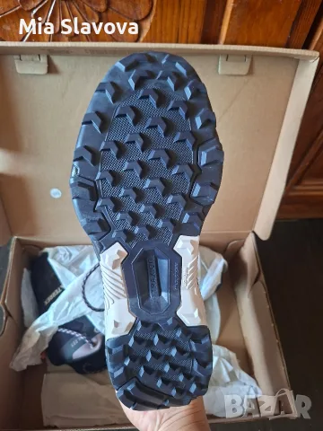 ЧИСТО НОВИ Adidas Terrex 39 1/3 (24.5 см) - Добрич, снимка 3 - Маратонки - 55664553