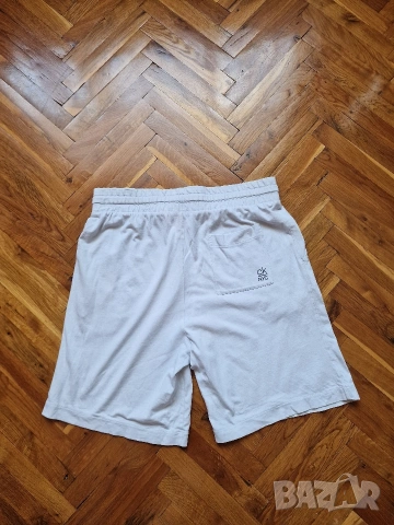 Страхотни мъжки къси панталони CALVIN KLEIN размер L , снимка 5 - Къси панталони - 55005752