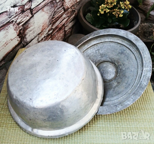 Медна тенджерка , снимка 3 - Антикварни и старинни предмети - 54410579