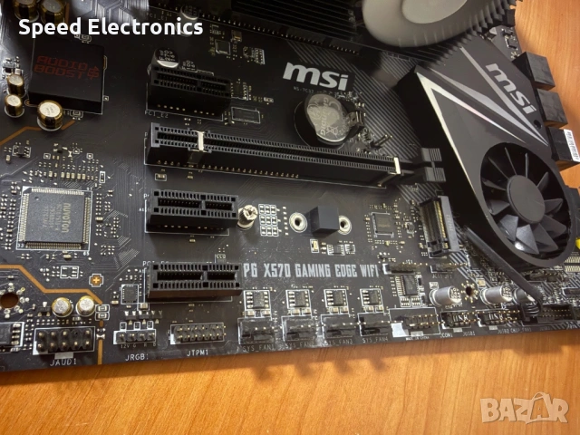 MSI MPG X570 Gaming Edge WiFi AM4, снимка 4 - Дънни платки - 54824865