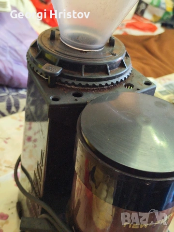 Професионална кафемелачка, снимка 2 - Обзавеждане за заведение - 54312560