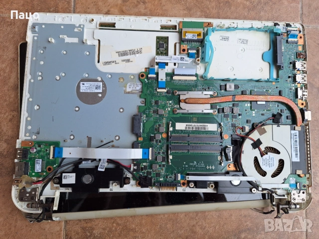 Toshiba Satellite L50T-B-11K, 15.6, снимка 18 - Части за лаптопи - 54394518