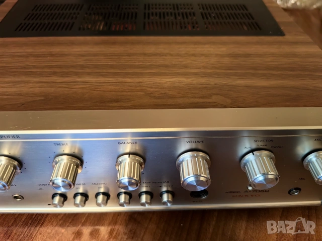Усилвател Onkyo A-7050, снимка 5 - Ресийвъри, усилватели, смесителни пултове - 53430771