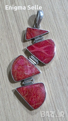 Сребърна висулка 925 проба с червен корал 8,02 гр , снимка 2 - Колиета, медальони, синджири - 54161399