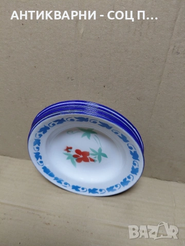 Комплект Стари Виетнамски Емалирани Чинии 1982г.  НОМЕР 131., снимка 7 - Антикварни и старинни предмети - 54083844