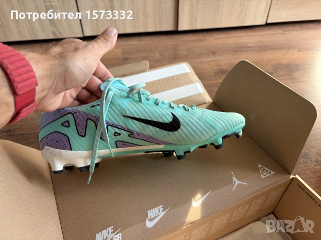Футболни обувки Nike
, снимка 3 - Футбол - 55289288
