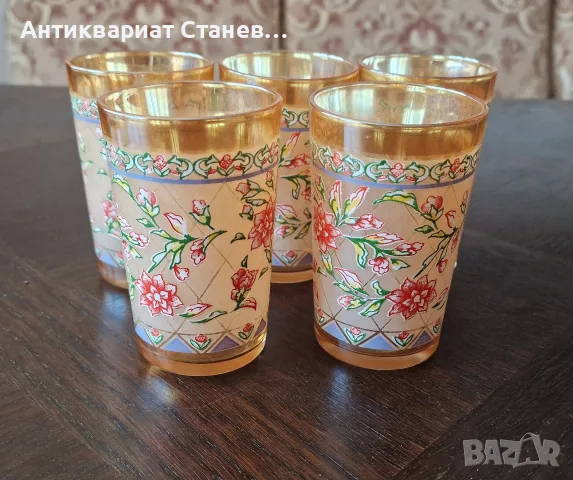 Винтидж комплект от 5 чаши за безалкохолно / вода