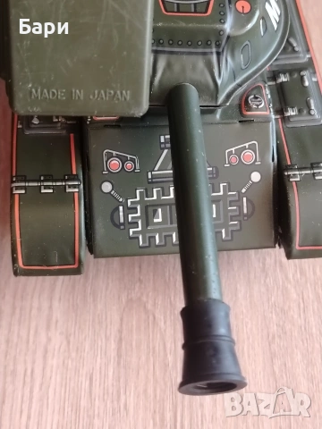 Стара метална играчка танк M-40 Walker Bulldog с дистанционно управление, Япония, снимка 7 - Колекции - 55159993