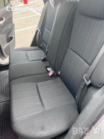 Toyota Auris 1.4 D-4D (NDE), снимка 14 - Автомобили и джипове - 54946557