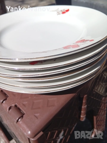 чинии за хранене, снимка 2 - Сервизи - 54135812