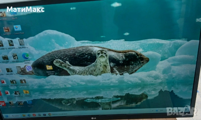 Монитор LG 32 '' , снимка 4 - Монитори - 54574238