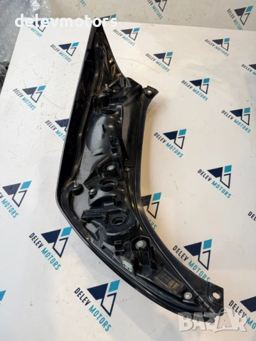 81550-0H230 десен стоп от Toyota Aygo 1.0 VVTI, 2021, 72 ph., 5sp., engine 1KR, 55 000 km., euro 6, снимка 10 - Части - 54380800