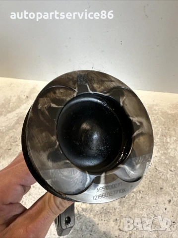 Бутало с биела 2.2 CDI Om651 за Mercedes W212 (2012) A6510300117 , снимка 2 - Части - 54028921