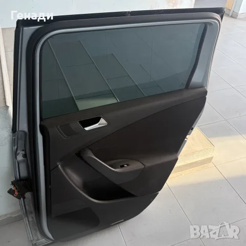 Задна врата Пасат