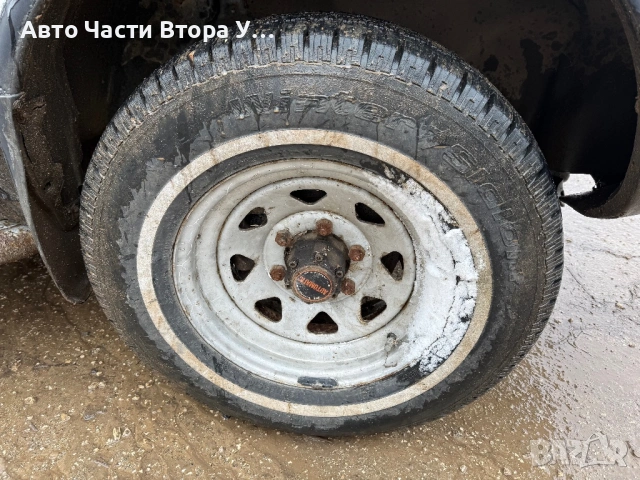 Ford Maverick 2,4i на части, снимка 8 - Автомобили и джипове - 54011151