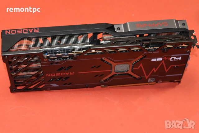 Видео карта Sapphire Pulse RX 6800 16 GB - в кутия и аксесоари , снимка 8 - Видеокарти - 55120158