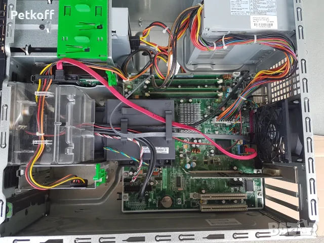 Настолен компютър HP Compaq dc5700 Microtower, снимка 4 - За дома - 55446973