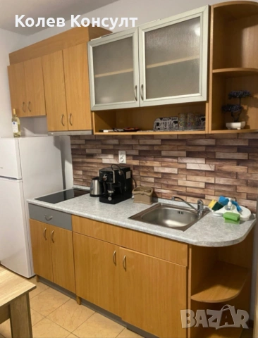 Четириетажна КЪЩА в гр. Китен., снимка 3 - Къщи - 54134375