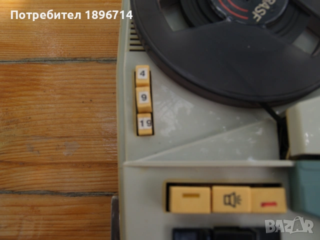 Рплков магнетофон Tesla B4, снимка 4 - Декове - 54787994