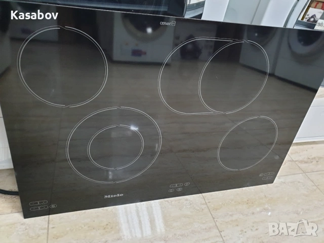 Miele KM552 - Керамичен Плот Котлони 4 зони за Вграждане Миеле, снимка 6 - Котлони - 54394782