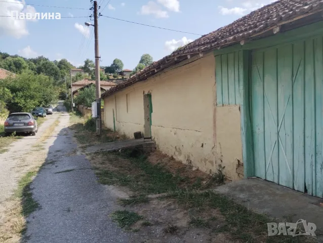 УЮТНА ДВУЕТАЖНА КЪЩА С ГОЛЯМ ДВОР В С. ВЕСЕЛИНОВО (ОБЛ. ШУМЕН), снимка 3 - Други - 55510523