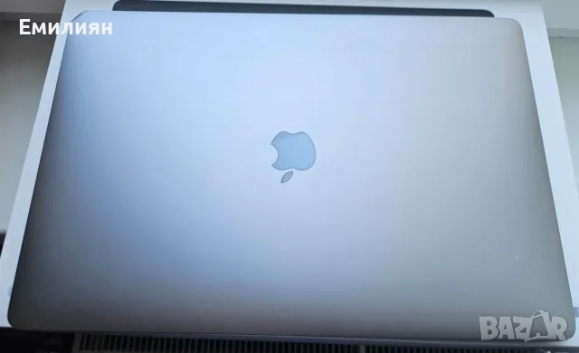 Macbook Pro 15  SixCore Core i7, 32 GB Ram, 512Gb SSD, 4Gb AMD Video,  Mac Os, Win 11, снимка 5 - Лаптопи за дома - 55688551