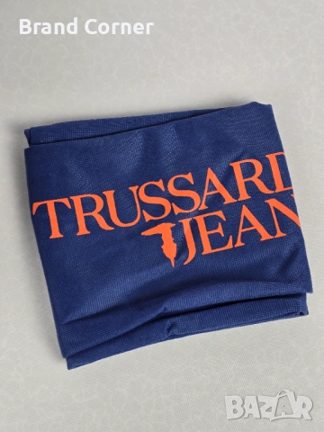 Нова раница Trussardi Jeans - с етикет и торбичка, снимка 7 - Раници - 54408912