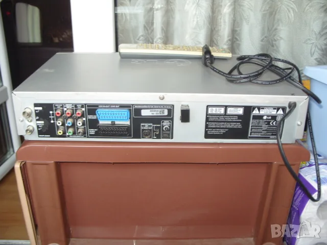 LG VC8716 DVD/VHS HiFi Player Combo - 75 € / 146,69лв, снимка 2 - Плейъри, домашно кино, прожектори - 55578731