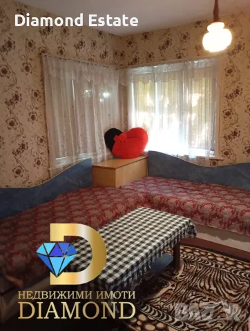 Двуетажна къща в село Узунджово, обл. Хасково, снимка 8 - Къщи - 55638984